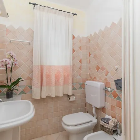 Villa Dimora Di Rosy Pittulongu *