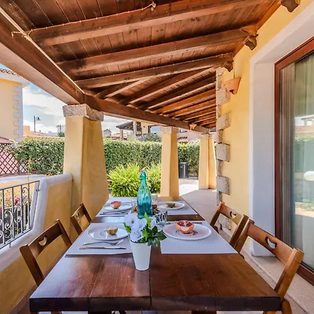 Dimora Di Rosy Pittulongu Villa